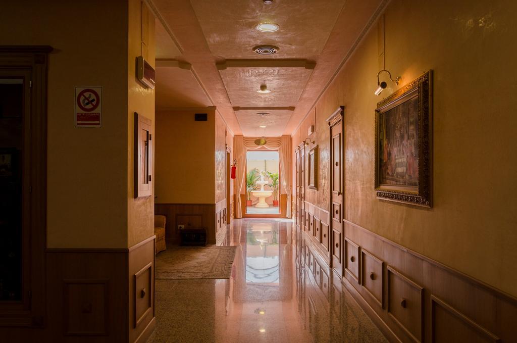 Hotel Sorriso Lucera Exterior photo