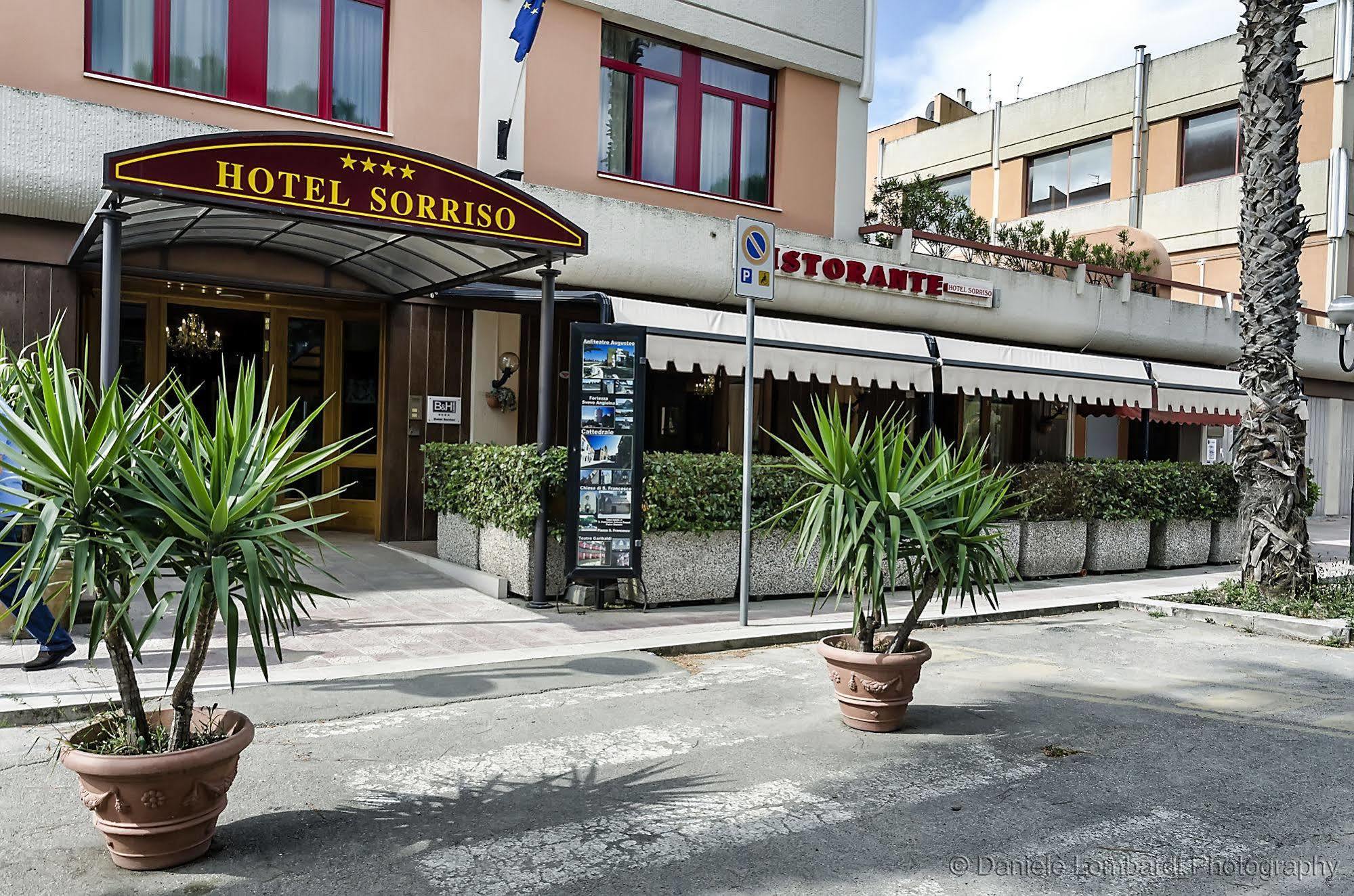 Hotel Sorriso Lucera Exterior photo