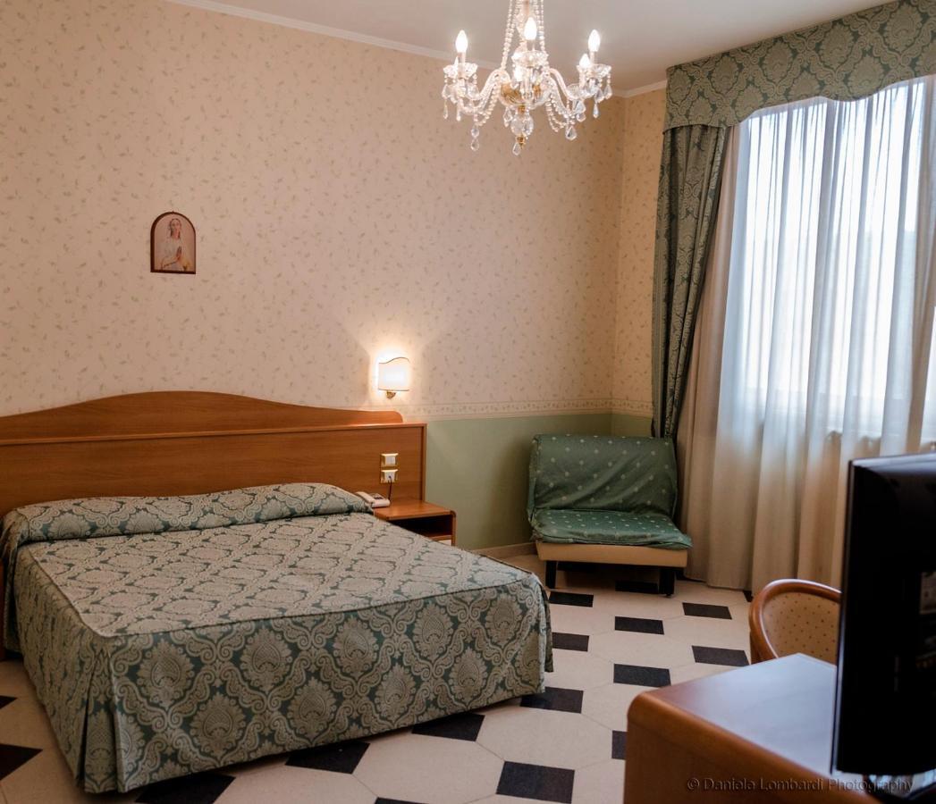 Hotel Sorriso Lucera Exterior photo